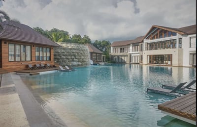 Luxury Villa Photo #4