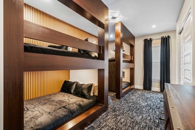 Luxury Villa Photo #52