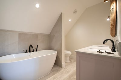 Luxury Villa Photo #40