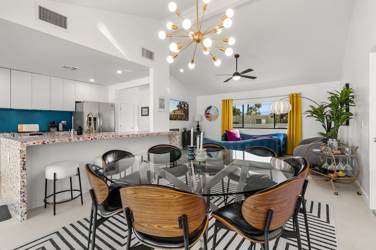 Tipsy Kitten Guest House