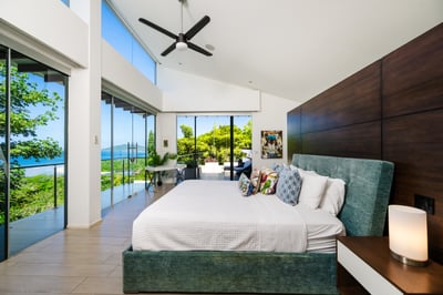 #1. Rise and shine with a view that's envy-worthy