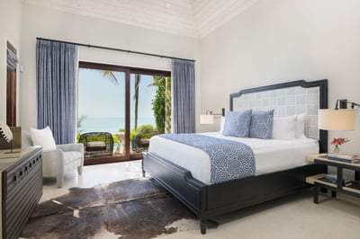 Luxury Villa Photo #49