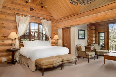 Luxury Villa Photo #22