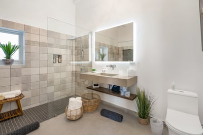 Luxury Villa Photo #38
