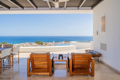 Luxury Villa Photo #14
