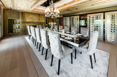 Luxury Villa Photo #17
