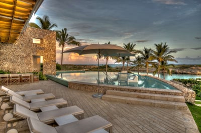 Luxury Villa Photo #2
