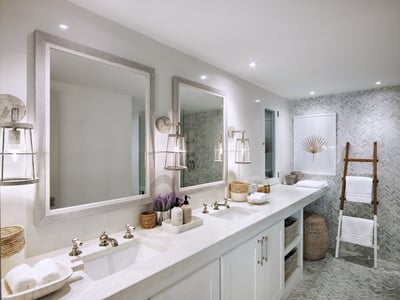 Luxury Villa Photo #17