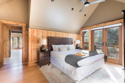 Luxury Villa Photo #18