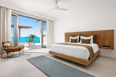 Luxury Villa Photo #25