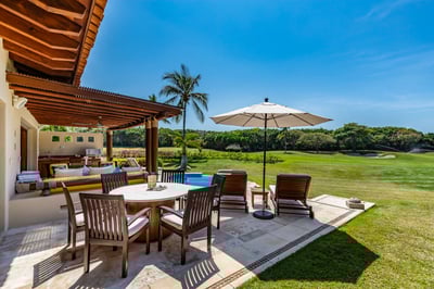 Luxury Villa Photo #8