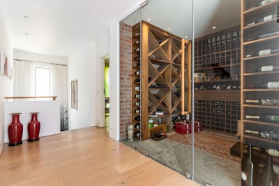 Luxury Villa Photo #39