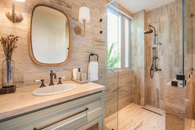 Luxury Villa Photo #46