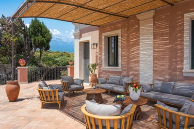 Luxury Villa Photo #55