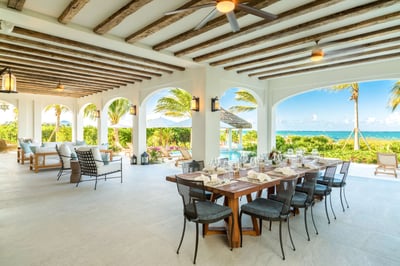 Luxury Villa Photo #6