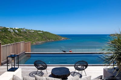 Luxury Villa Photo #3