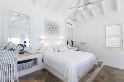 Luxury Villa Photo #38