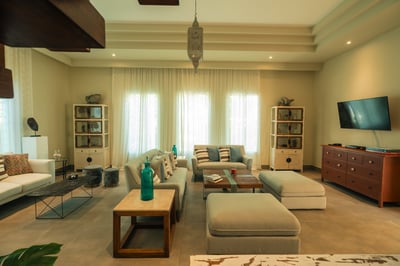 Luxury Villa Photo #35