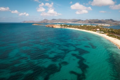 Luxury Villa Photo #3