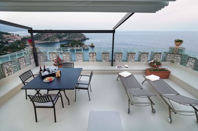 Luxury Villa Photo #9