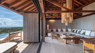 Luxury Villa Photo #27