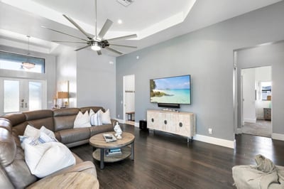 Luxury Villa Photo #8
