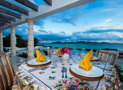Luxury Villa Photo #11