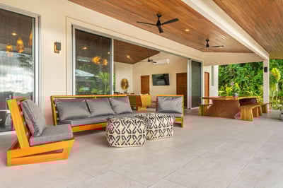 Luxury Villa Photo #18
