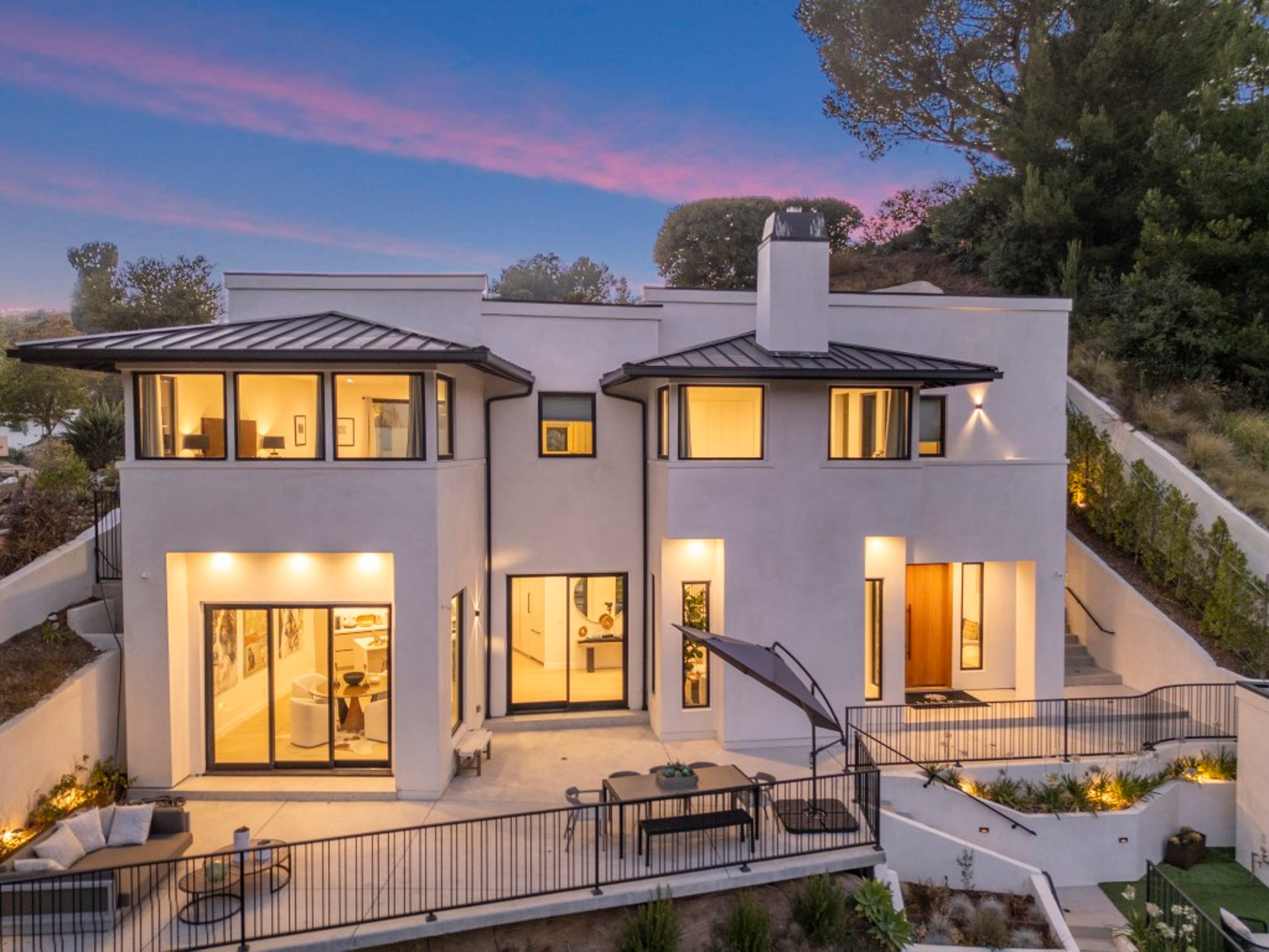 Belden Modern Villa - 3