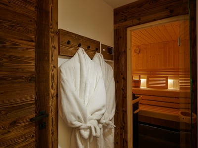 Luxury Villa Photo #6