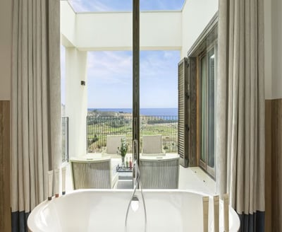 Luxury Villa Photo #12
