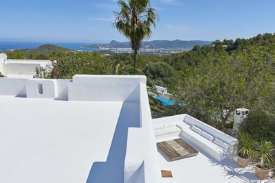 Luxury Villa Photo #24
