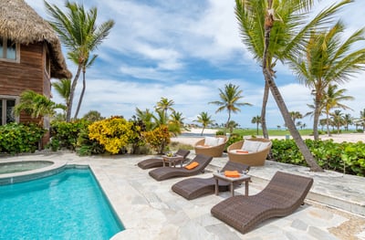 Luxury Villa Photo #5
