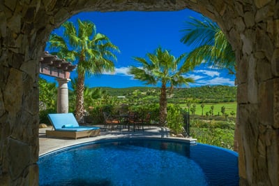 Luxury Villa Photo #10