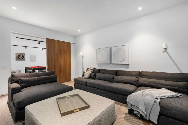 Beach Enclave Grace Bay 4 BDM Ocean View Villa