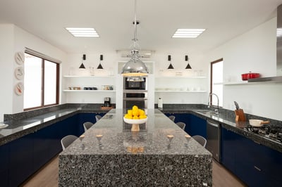 Luxury Villa Photo #22