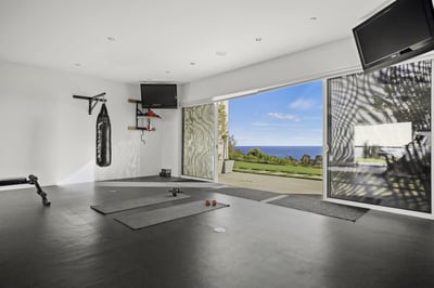 Luxury Villa Photo #56