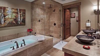 Junior ensuite