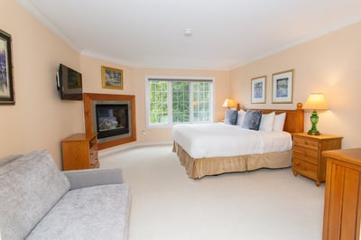 Luxury Villa Photo #12