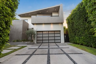 Luxury Villa Photo #28