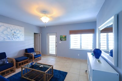 Luxury Villa Photo #26