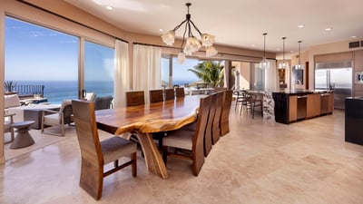 Luxury Villa Photo #35
