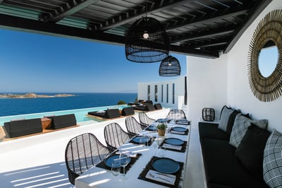 Luxury Villa Photo #3