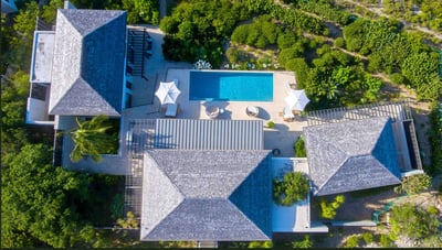 Luxury Villa Photo #4