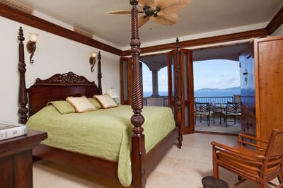 Luxury Villa Photo #27