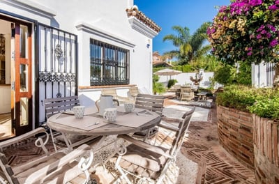 Luxury Villa Photo #14