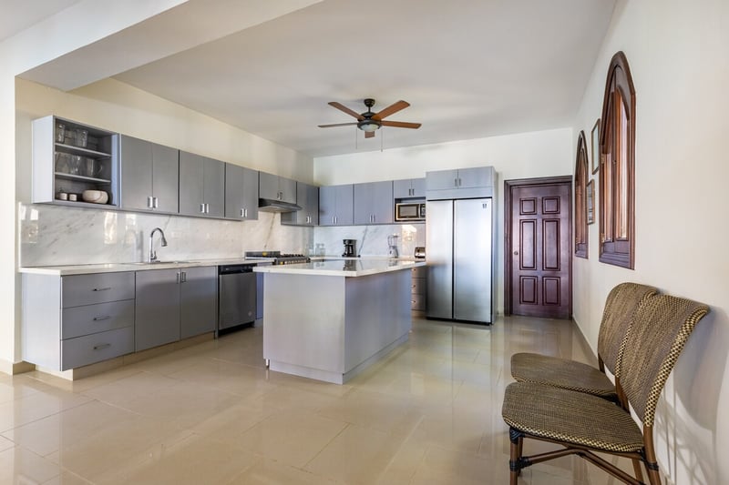 Colonial Beach Villa