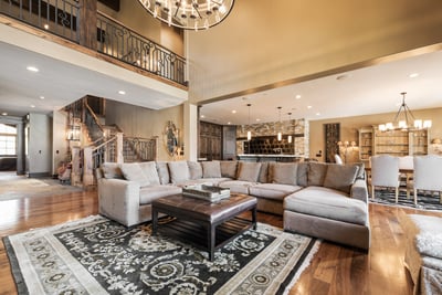 Luxury Villa Photo #8