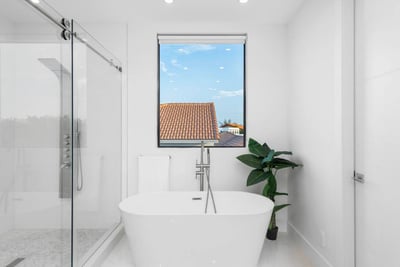 Luxury Villa Photo #28