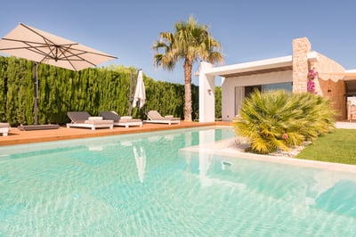 Luxury Villa Photo #50